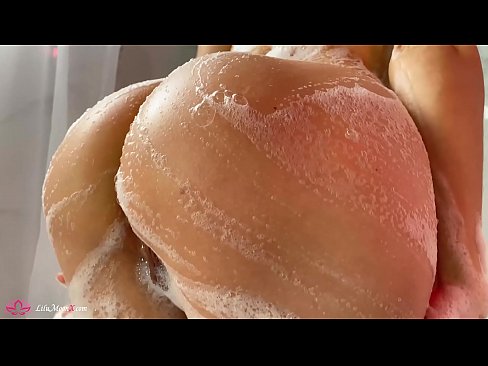 ❤️ Brunette Anoita bonyora neVibrator kune Yakanyanya Orgasm muShower ❌ ❤